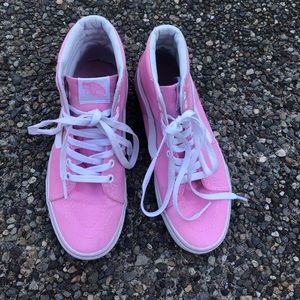 Pink Sk8-Hi Pro Vans